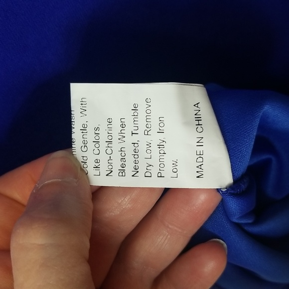 SHEIN CURVE Royal Blue Laser Cut V-Neck Bodycon Dress - 4XL - Picture 7 of 9